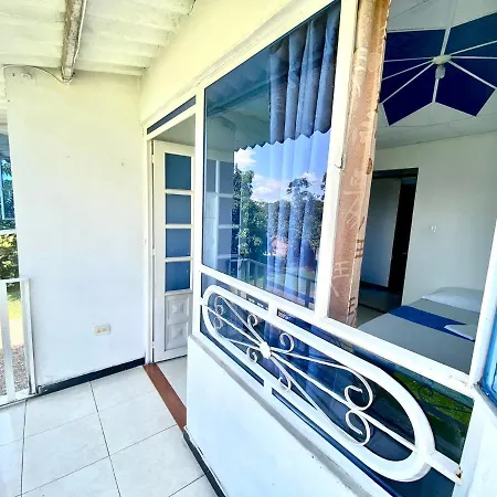 La Morena Hospedaje Acacías Exterior photo